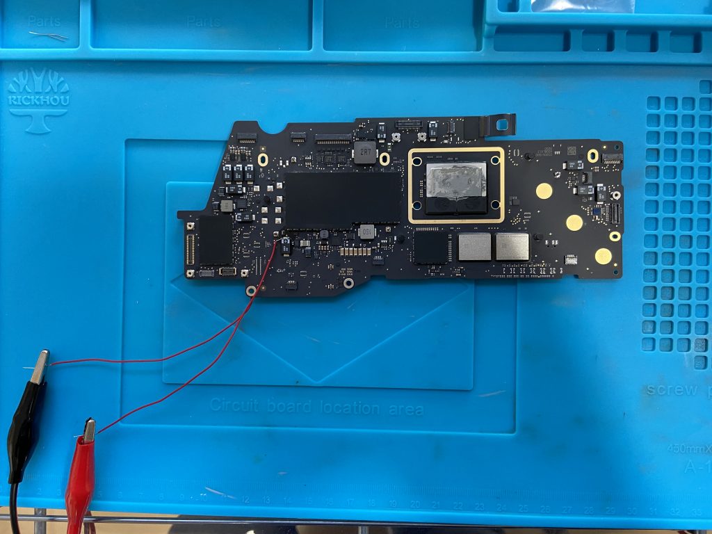 Macロジックボード修理／基板修復 | Mac修理アースト