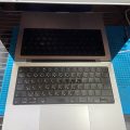 【重度の基板損傷】コンデンサ破裂した MacBookPro A2442 のロジックボードを修理